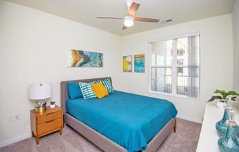 Bedroom With Plenty Of Natural Lights at Scharbauer Flats, Midland